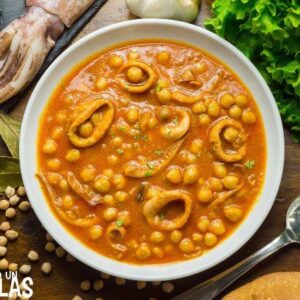 Garbanzos con calamares
