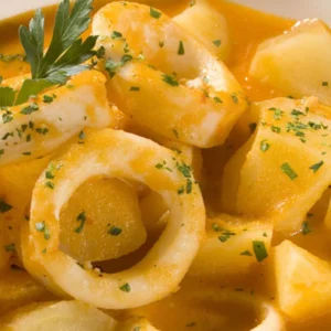 Patatas con calamares